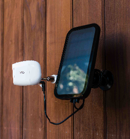 arlo pro 2 plugged in features